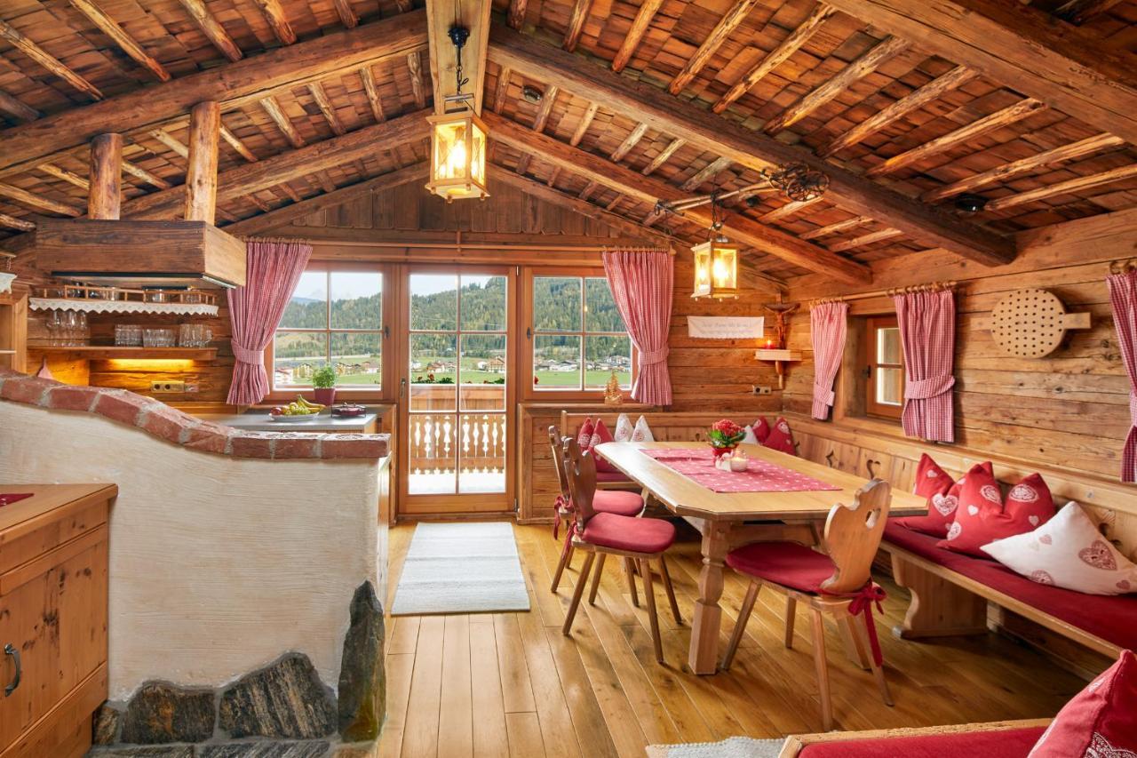 Almdorf Flachau - Luxus Huettenurlaub Extérieur photo